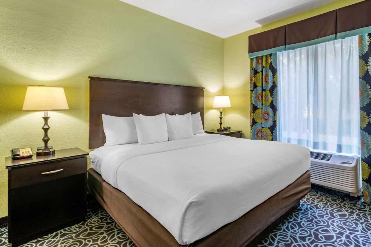 Hampton Inn By Hilton Tampa Fairgrounds Casino Екстер'єр фото