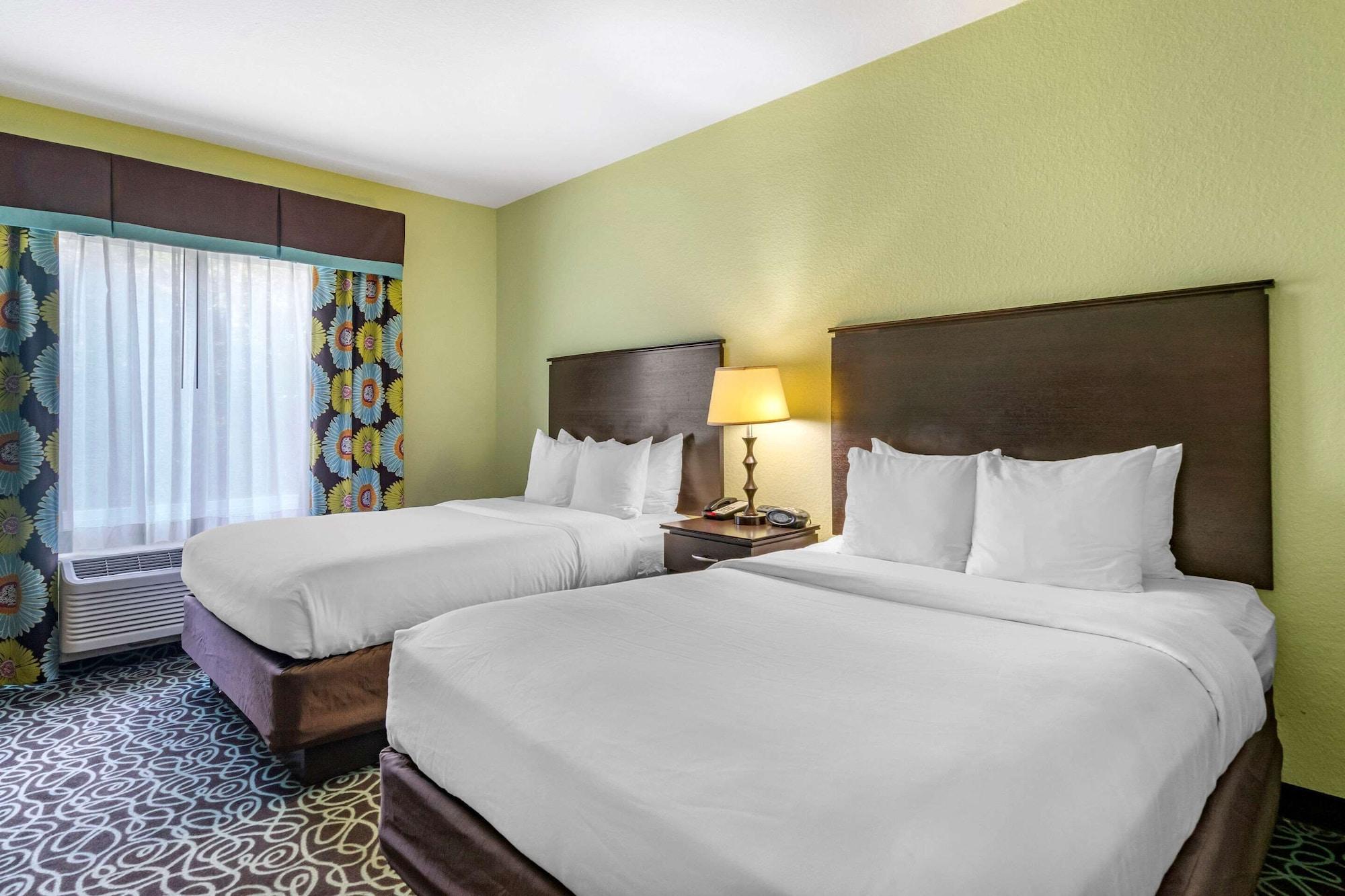 Hampton Inn By Hilton Tampa Fairgrounds Casino Екстер'єр фото