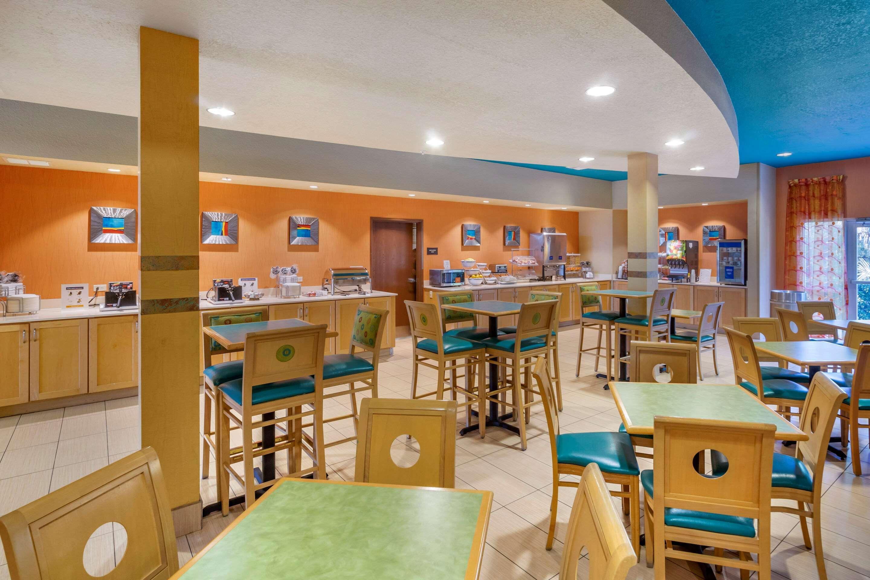 Hampton Inn By Hilton Tampa Fairgrounds Casino Екстер'єр фото