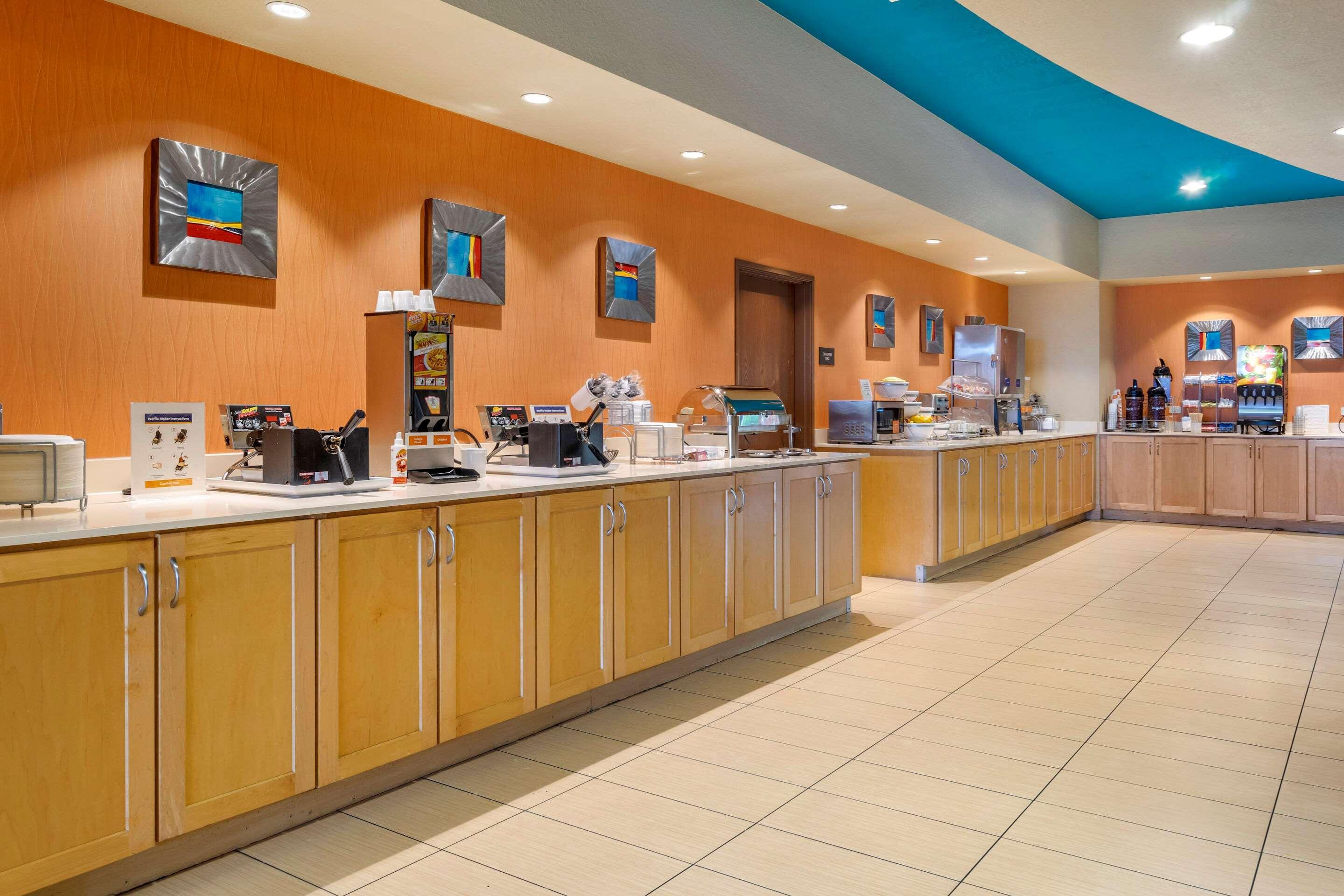 Hampton Inn By Hilton Tampa Fairgrounds Casino Екстер'єр фото